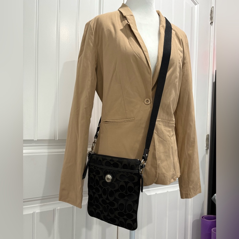 Coach Black Signature Crossbody Bag - Picture 14 of 14